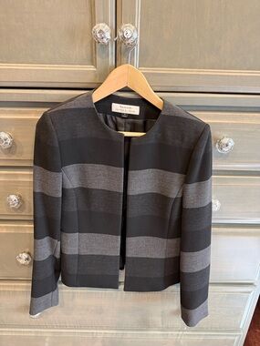 Tahari Black & Gray Striped Open Blazer